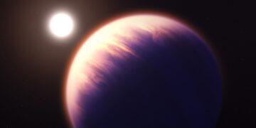 An illustration  of exoplanet WASP-39b.   
 Credit: Joseph Olmsted/NASA/ESA/CSA/STScI
