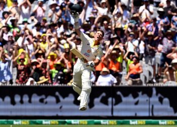 Australia's David Warner celebrates scoring a century in his 100th Test: IMAGE/AFP