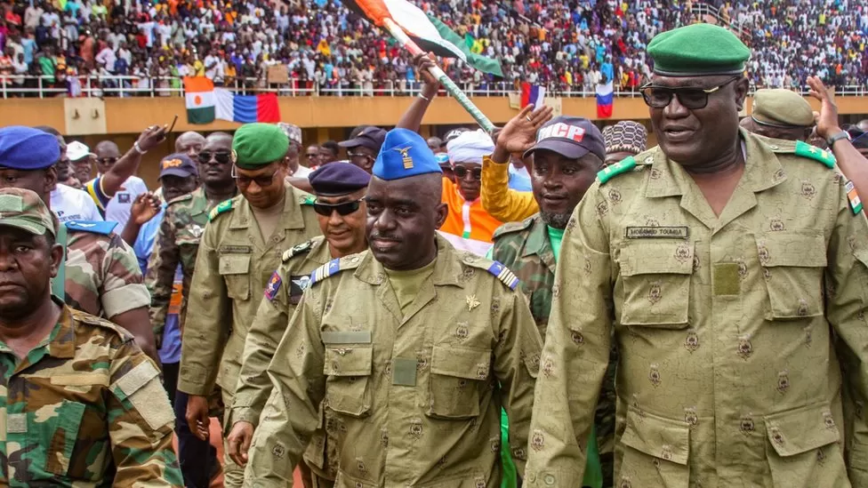 Niger's military Junta has announced closure of the country's airspace because of what they said is a ''threat of intervention'' from a foreign power.